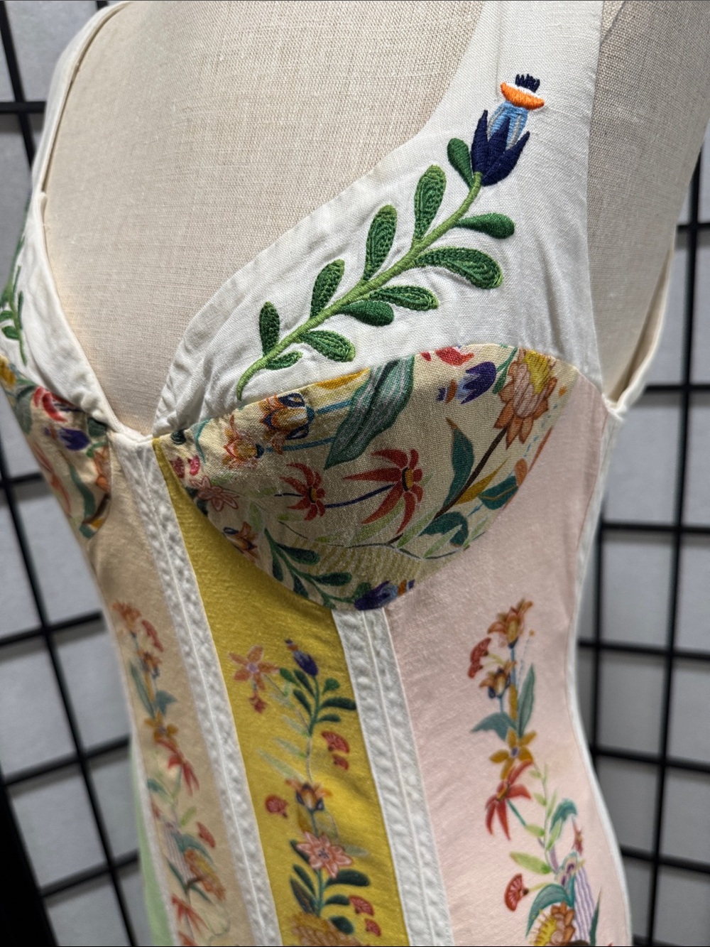FARM Rio defect Delicate Floral Stripes Linen Blend Maxi Dress 🌼 - Picture 7 of 16